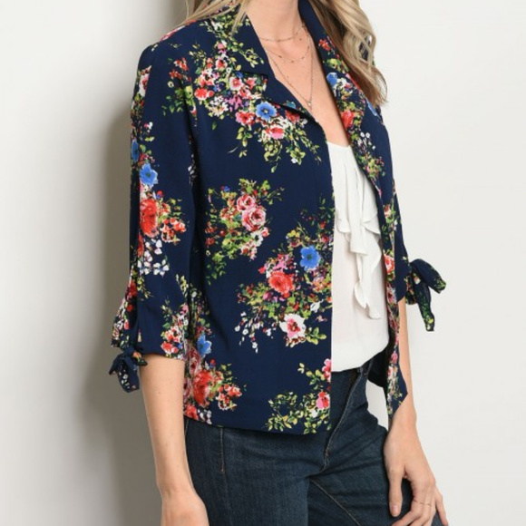 FLORAL JACKET @LAST ONE - Picture 3 of 4